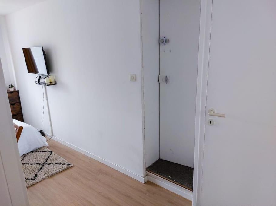 Le Sympathique - Petit Dejeuner, Netflix, Jacuzzi Rouen Extérieur photo