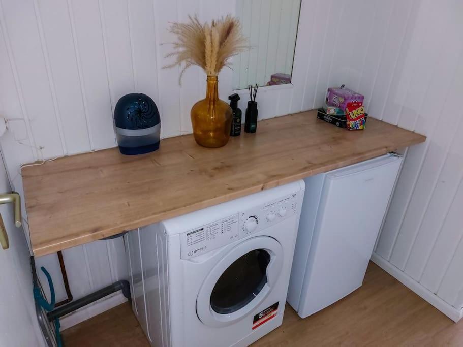 Le Sympathique - Petit Dejeuner, Netflix, Jacuzzi Rouen Extérieur photo