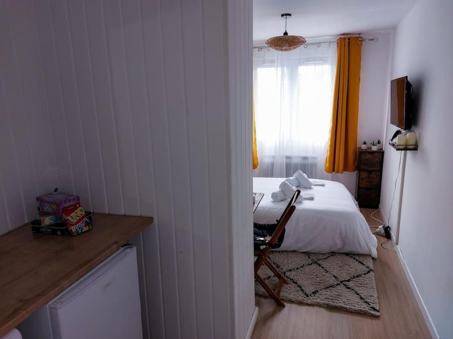Le Sympathique - Petit Dejeuner, Netflix, Jacuzzi Rouen Extérieur photo